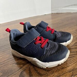 Cat & Jack Ari Velcro Sneakers Size 9 Navy Blue, Red, White VGUC